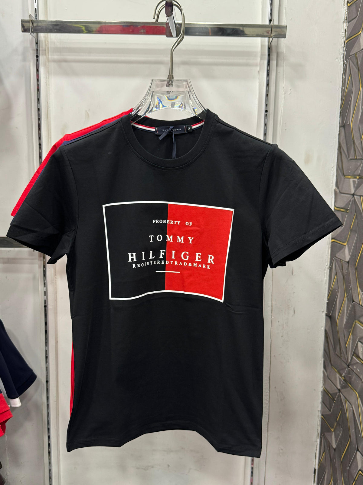 Tommy Hilfiger premium-quality