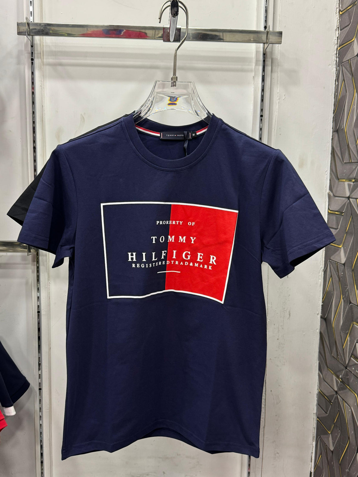 Tommy hilfiger premium-quality