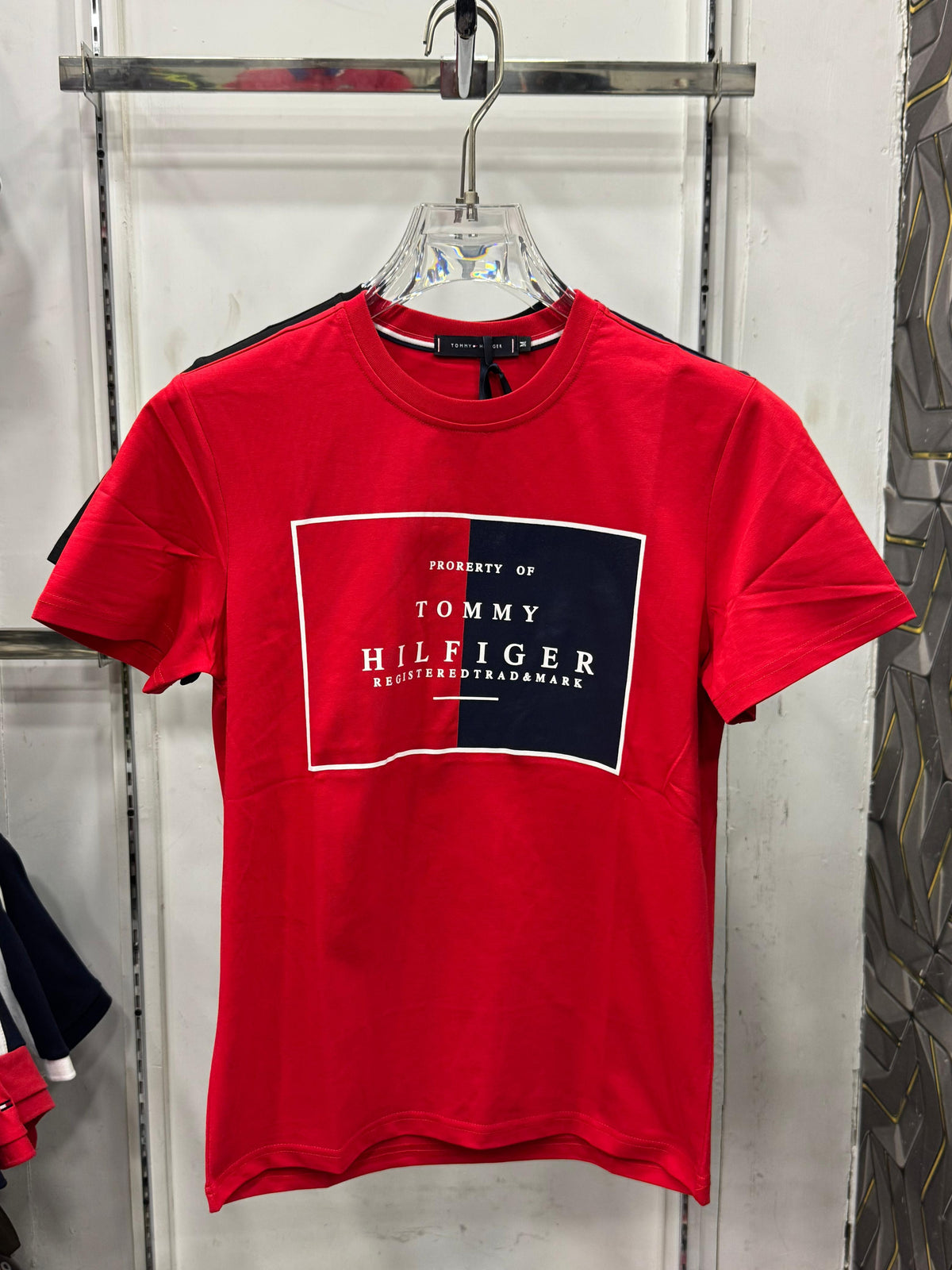 Tommy hilfiger premium-quality