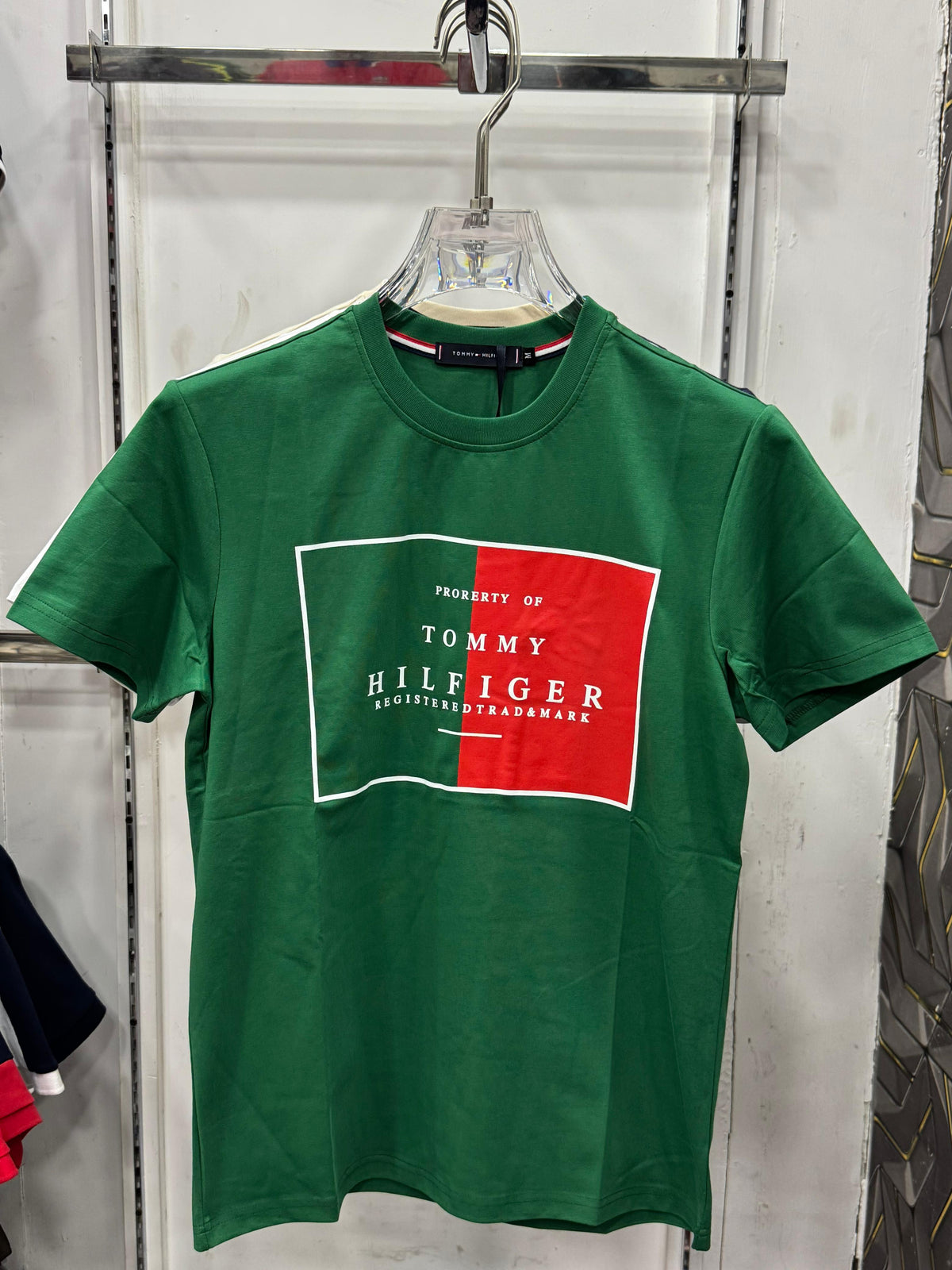 Tommy hilfiger premium-quality